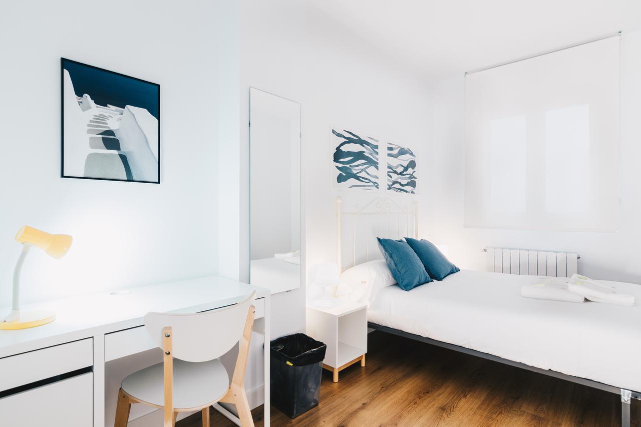 Apartment By People